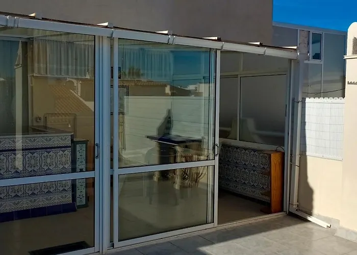 Maison Climatisee Avec Solarium, Wifi Et Piscine